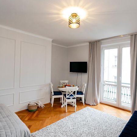 Wilcza 3 Blue - 260 Metrow Od Ambasady Usa - Better Rental Варшава Экстерьер фото