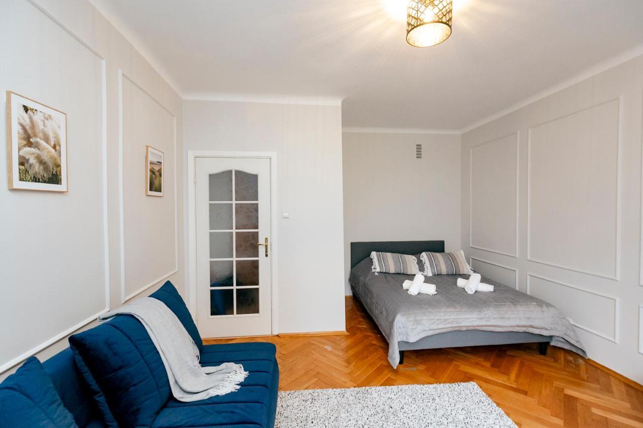 Wilcza 3 Blue - 260 Metrow Od Ambasady Usa - Better Rental Варшава Экстерьер фото