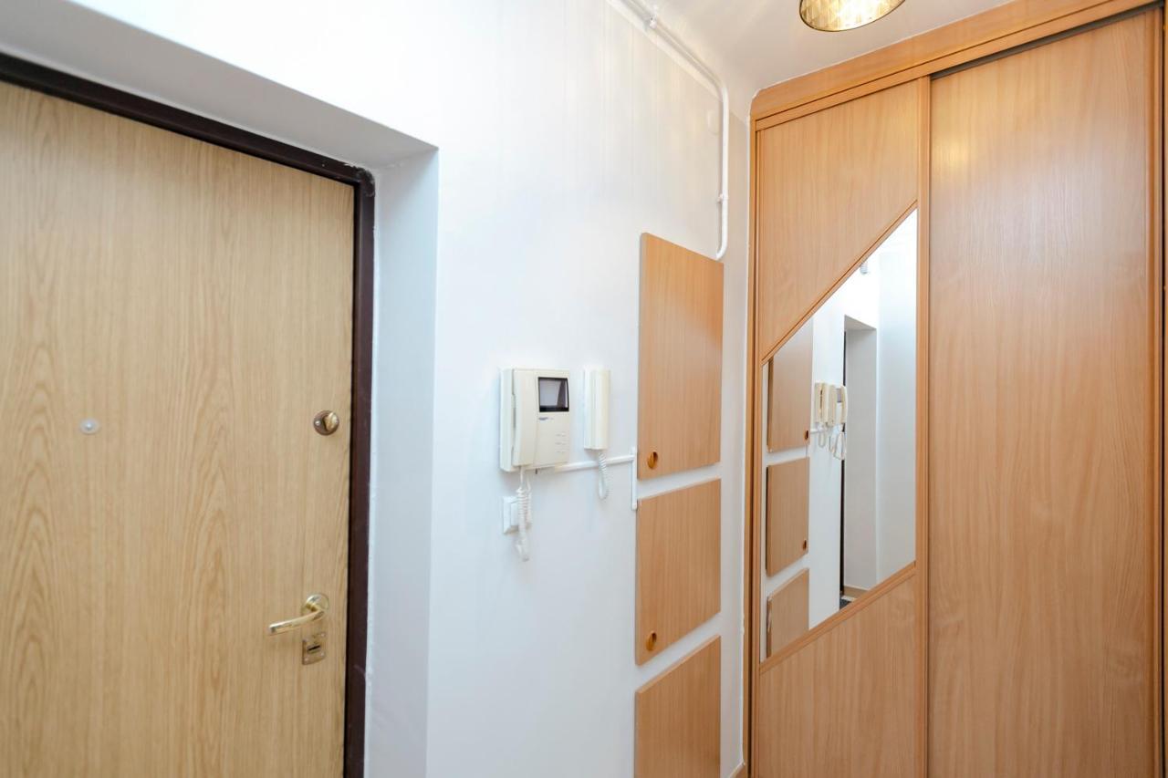 Wilcza 3 Blue - 260 Metrow Od Ambasady Usa - Better Rental Варшава Экстерьер фото